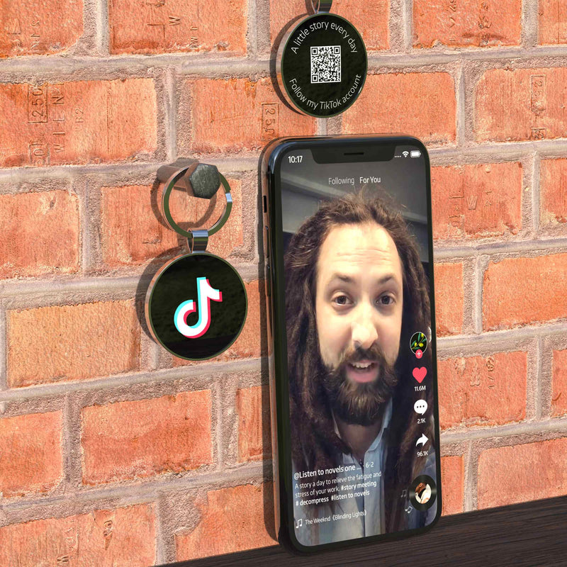 CUSTOM SOCIAL MEDIA TAGS- Tiktok